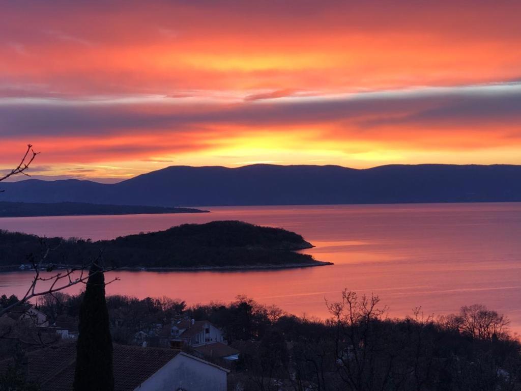 Villa Rudy Holiday Home Нивице Экстерьер фото