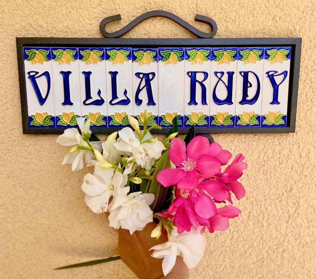 Villa Rudy Holiday Home Нивице Экстерьер фото